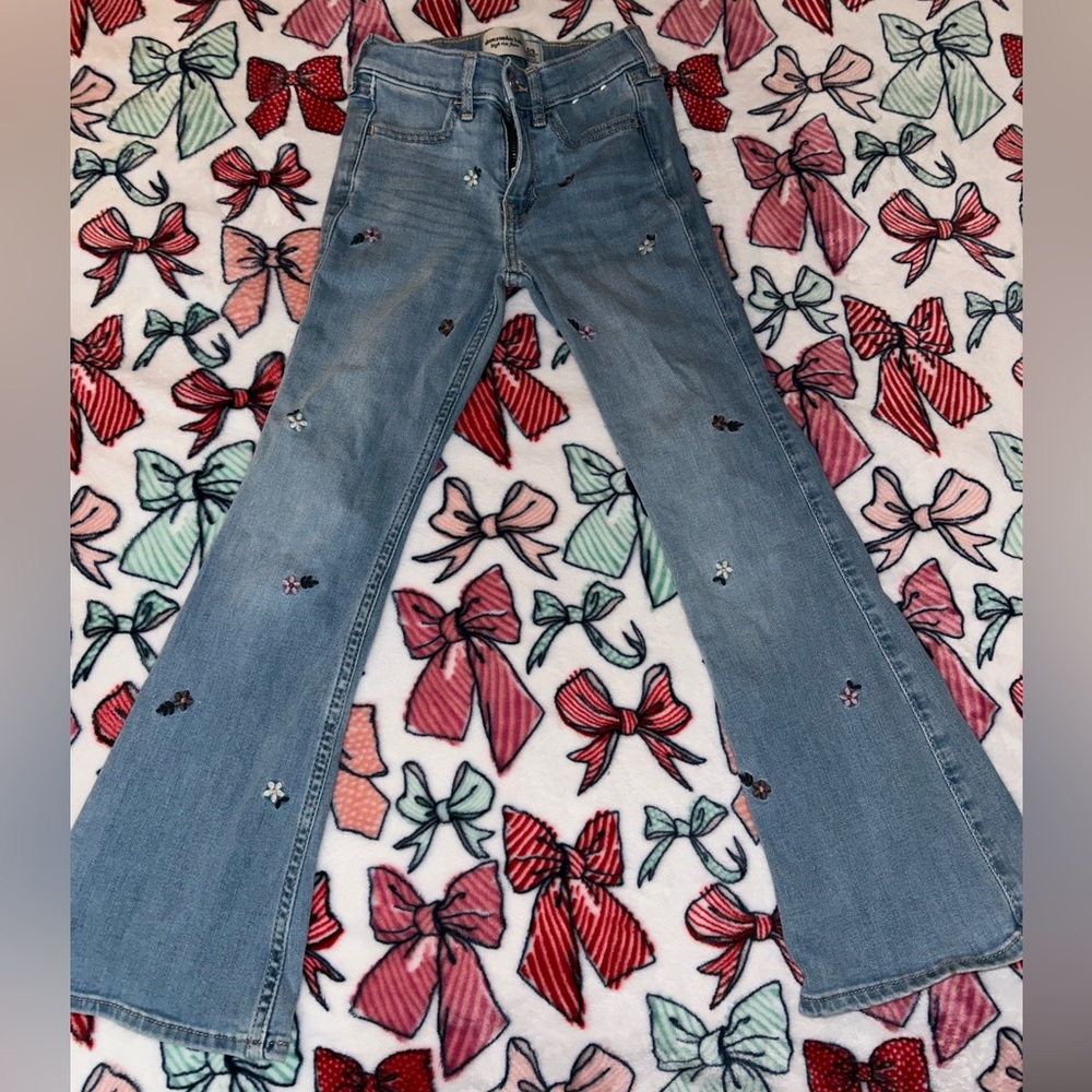 Abercrombie Kids Light Blue Embroidered Jeans